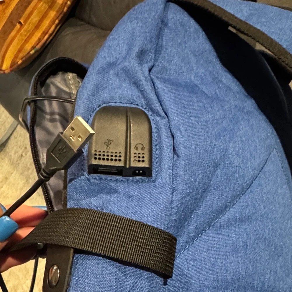Cafele Blue Gamer Laptop Multimedia Backpack with built in USB. Never used.